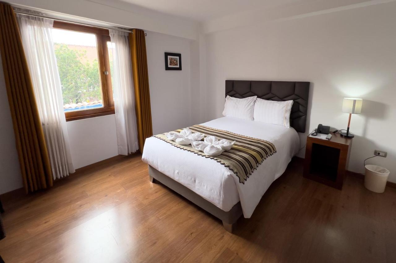 Hotel Andes De Urubamba Bagian luar foto