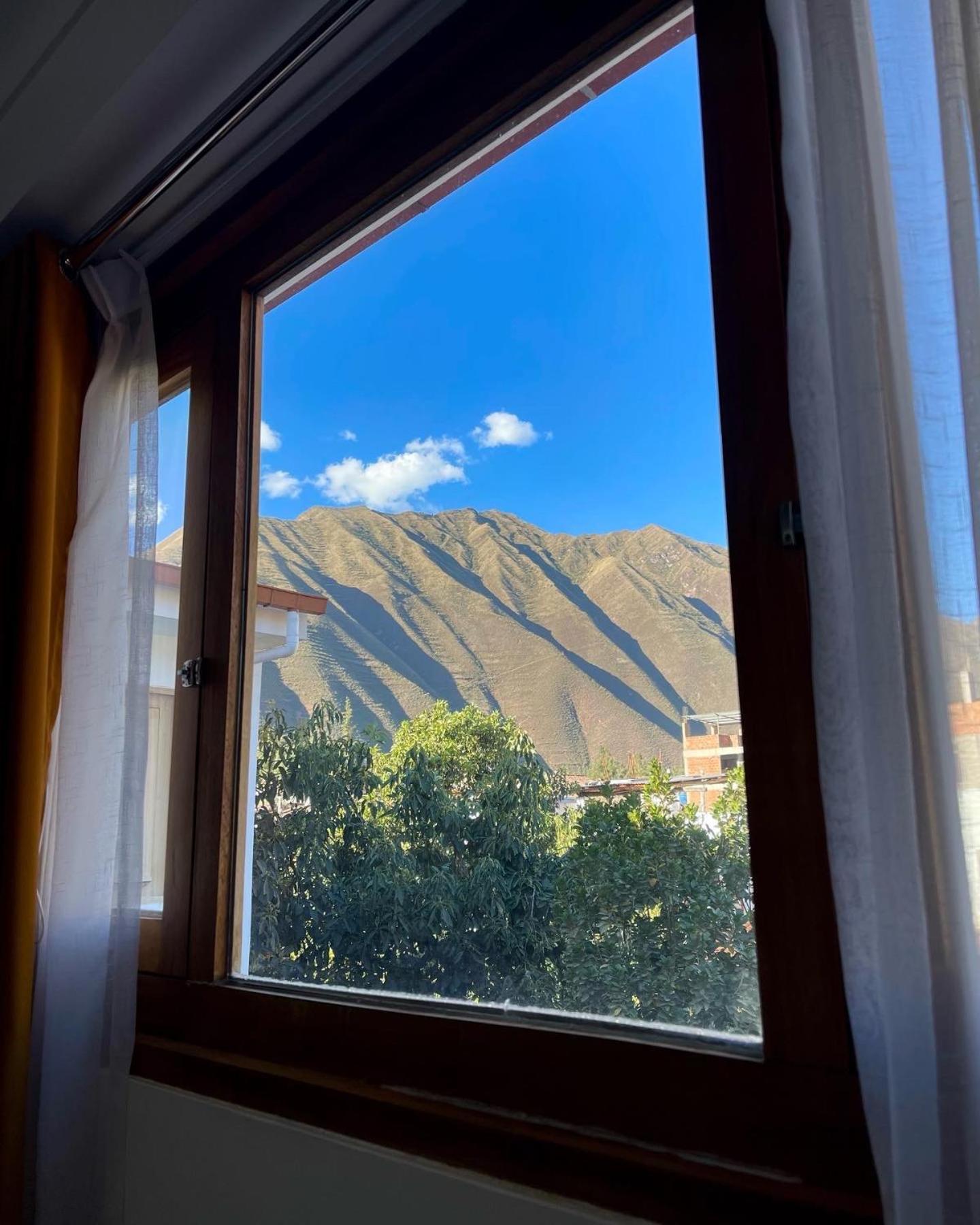 Hotel Andes De Urubamba Bagian luar foto